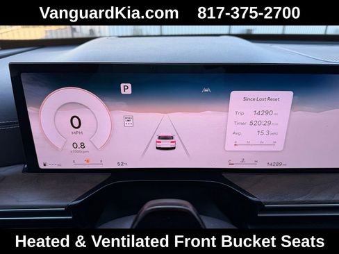 Used 2025 Genesis GV80 3.5T Prestige image 17