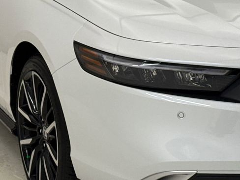 New 2026 Honda Accord Touring image 5