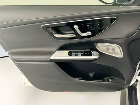 Certified 2026 Mercedes-Benz GLC 300 image 23