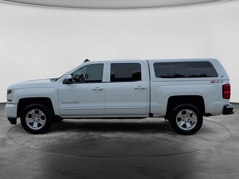 Used 2018 Chevrolet Silverado 1500 LT w/ All Star Edition AWD/4WD image 4