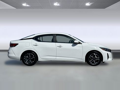 Used 2024 Nissan Sentra SV w/ Trunk Package FWD image 7