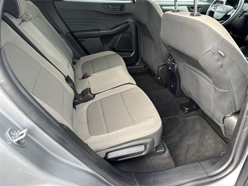 Certified 2022 Ford Escape SE w/ SE Sport Appearance Package image 15