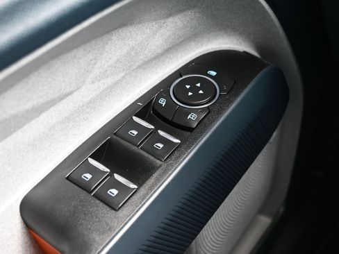 Used 2022 Ford Maverick XLT w/ Equipment Group 300A Standard image 24