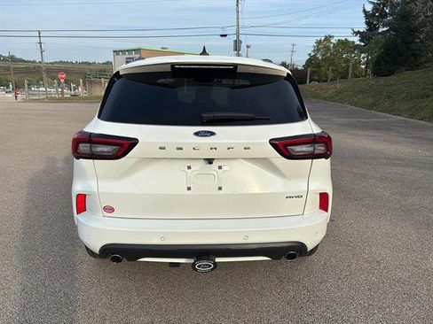 Certified 2023 Ford Escape ST-Line Elite w/ Premium Technology Package image 3