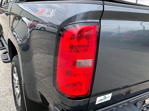 Used 2016 Chevrolet Colorado Z71 AWD/4WD image 27