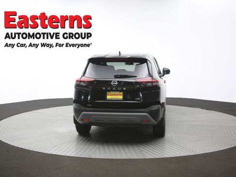 Used 2023 Nissan Rogue S AWD/4WD image 36