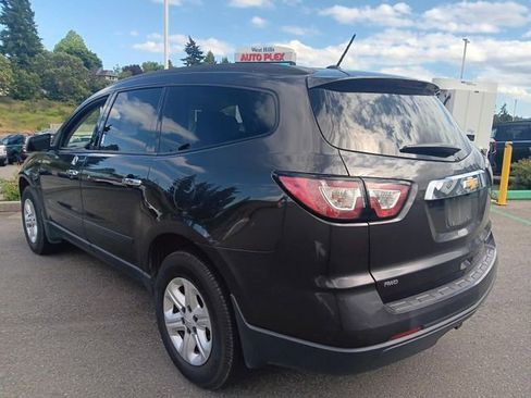 Used 2015 Chevrolet Traverse LS AWD/4WD image 2