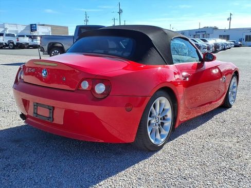 Used 2005 BMW Z4 2.5i image 8