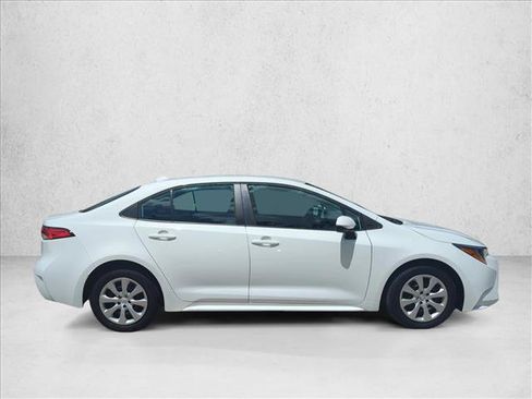 Certified 2024 Toyota Corolla LE FWD image 4