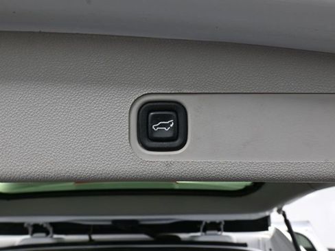 Used 2011 Chevrolet Tahoe LT w/ Luxury Package image 43