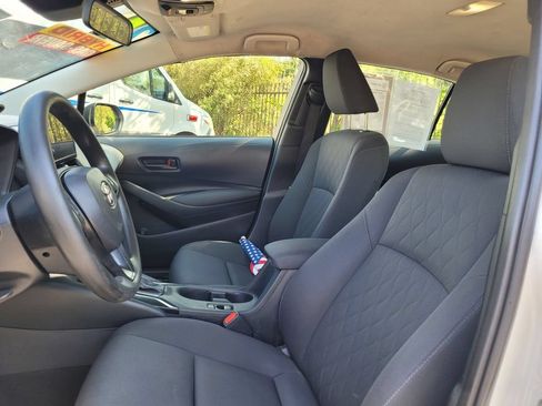 Used 2024 Toyota Corolla LE FWD image 12
