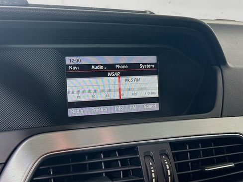 Used 2014 Mercedes-Benz C 300 4MATIC Sedan image 14