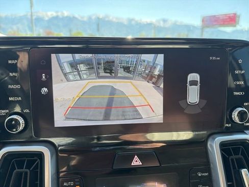 Certified 2023 Kia Sorento X-Line EX AWD/4WD image 17