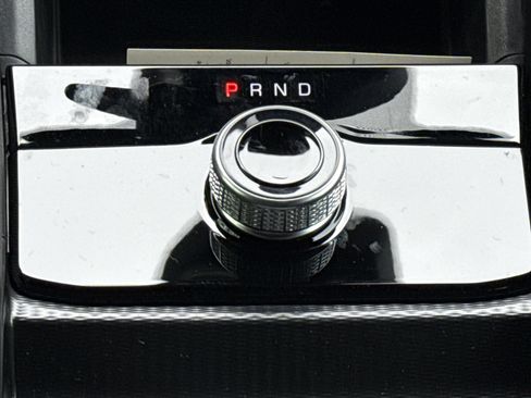 New 2026 Jeep Grand Cherokee L 2WD image 27