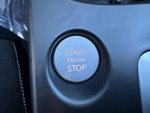 Used 2024 INFINITI QX50 Sport image 32