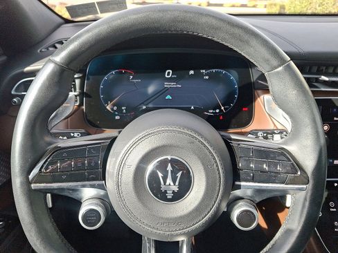 Used 2023 Maserati Grecale GT AWD/4WD image 20