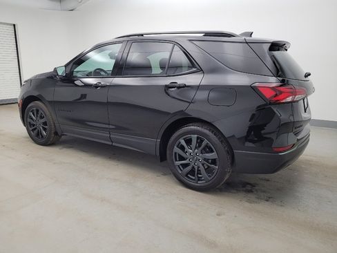 Used 2023 Chevrolet Equinox RS image 3