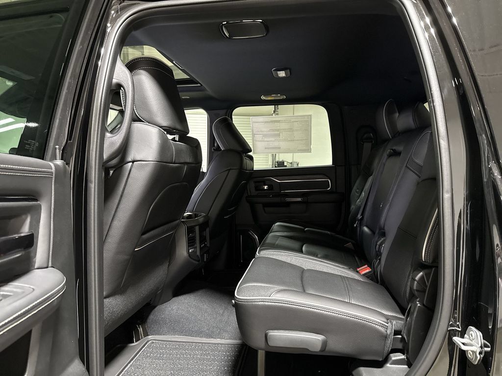 New 2026 RAM 2500 Limited AWD/4WD image 24