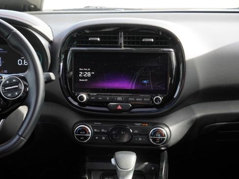Used 2023 Kia Soul GT-Line w/ GT-Line Technology Package image 26
