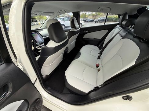 Used 2018 Toyota Prius Four FWD image 24