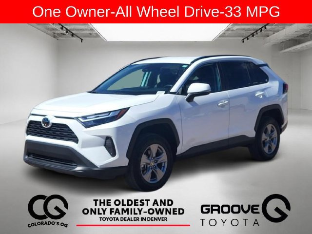 Used 2025 Toyota RAV4 XLE AWD/4WD image 1