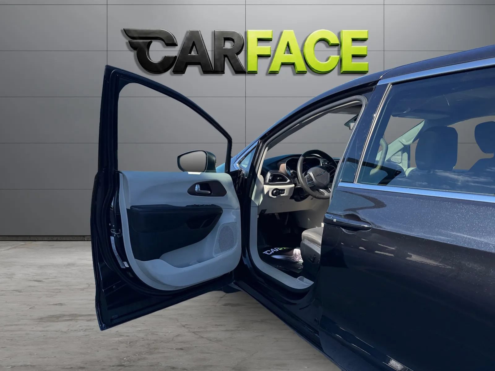Used 2017 Chrysler Pacifica Touring FWD image 15