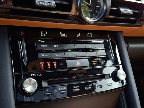 Used 2024 Lexus IS 300 F Sport image 17