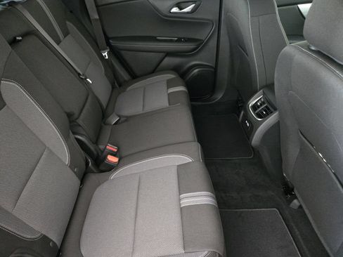 New 2026 Chevrolet Blazer LT w/ Midnight/Sport Edition FWD image 35