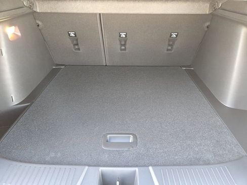 New 2026 Chevrolet Trax RS w/ Driver Confidence Package image 28