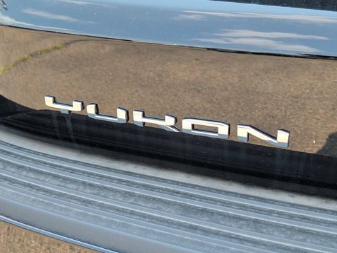 New 2026 GMC Yukon XL Denali w/ Sun & Power Step Package AWD/4WD image 46