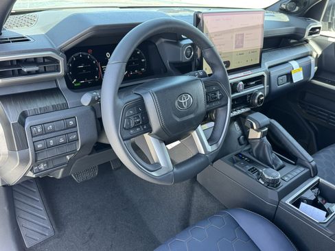 New 2026 Toyota 4Runner 4WD image 16