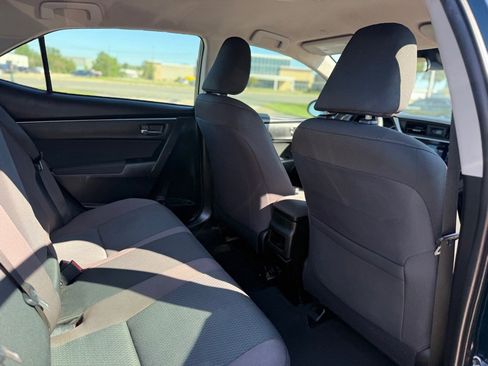 Used 2018 Toyota Corolla LE image 15