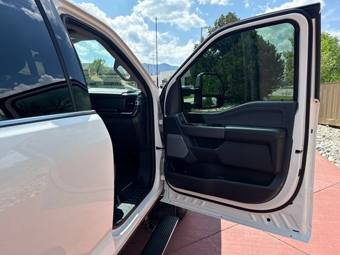 Used 2024 Ford F350 Lariat w/ Lariat Ultimate Package AWD/4WD image 26