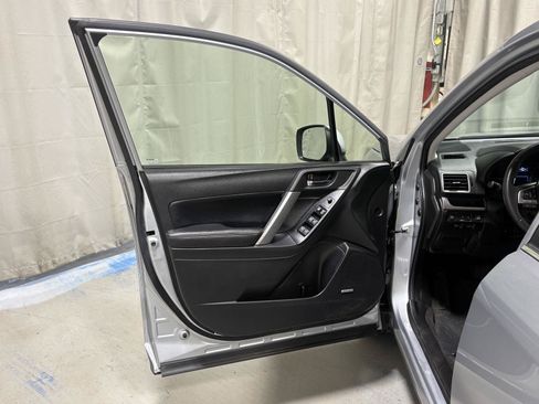 Used 2018 Subaru Forester 2.5i Limited AWD/4WD image 24