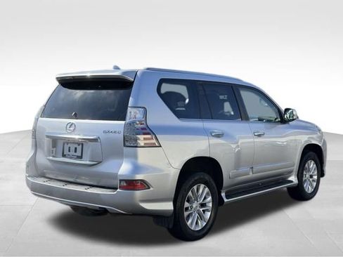 Used 2019 Lexus GX 460 Premium w/ Premium Package image 6