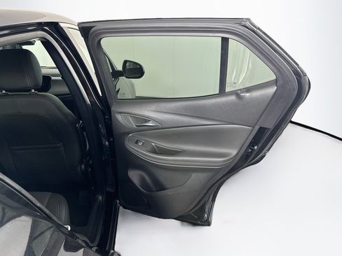 Used 2025 Buick Encore GX Preferred FWD image 31