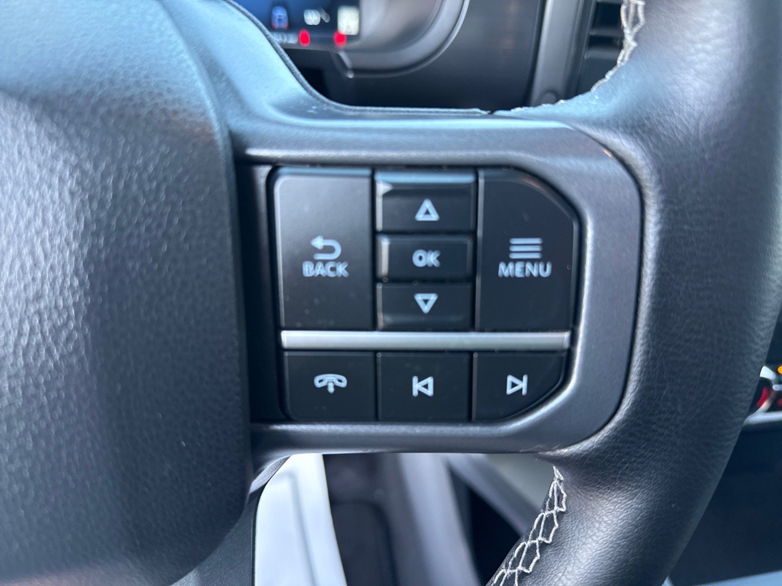 Used 2025 Ford F150 Lariat w/ Equipment Group 501A Mid AWD/4WD image 21