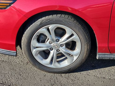 Used 2024 Honda Accord LX image 9