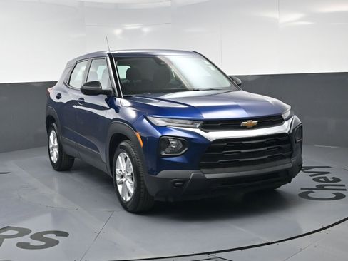 Certified 2023 Chevrolet TrailBlazer LS image 3