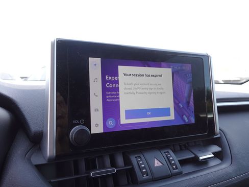 Used 2023 Toyota RAV4 XLE Premium FWD image 19