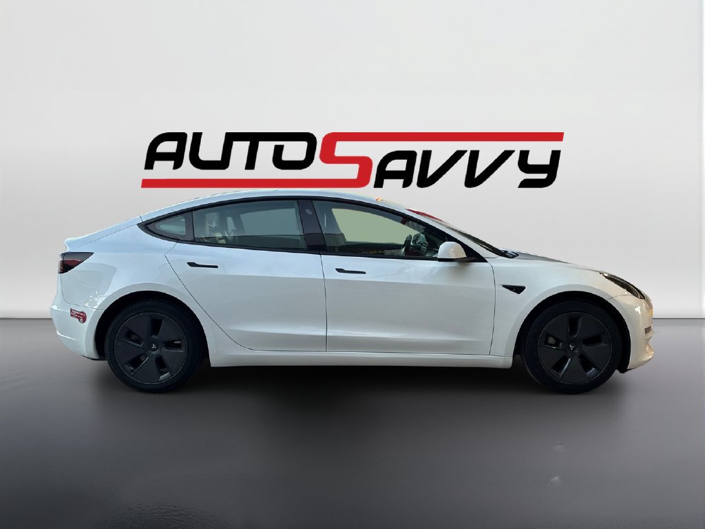 Used 2023 Tesla Model 3 Standard Range RWD image 4