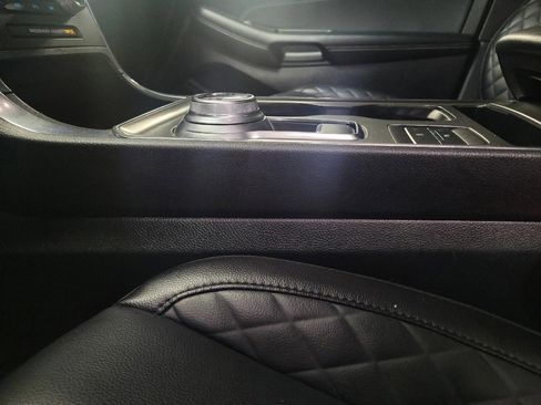 Used 2024 Ford Edge Titanium image 26