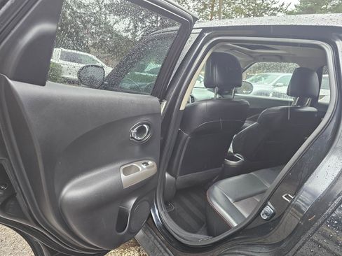 Used 2012 Nissan Juke SL image 16