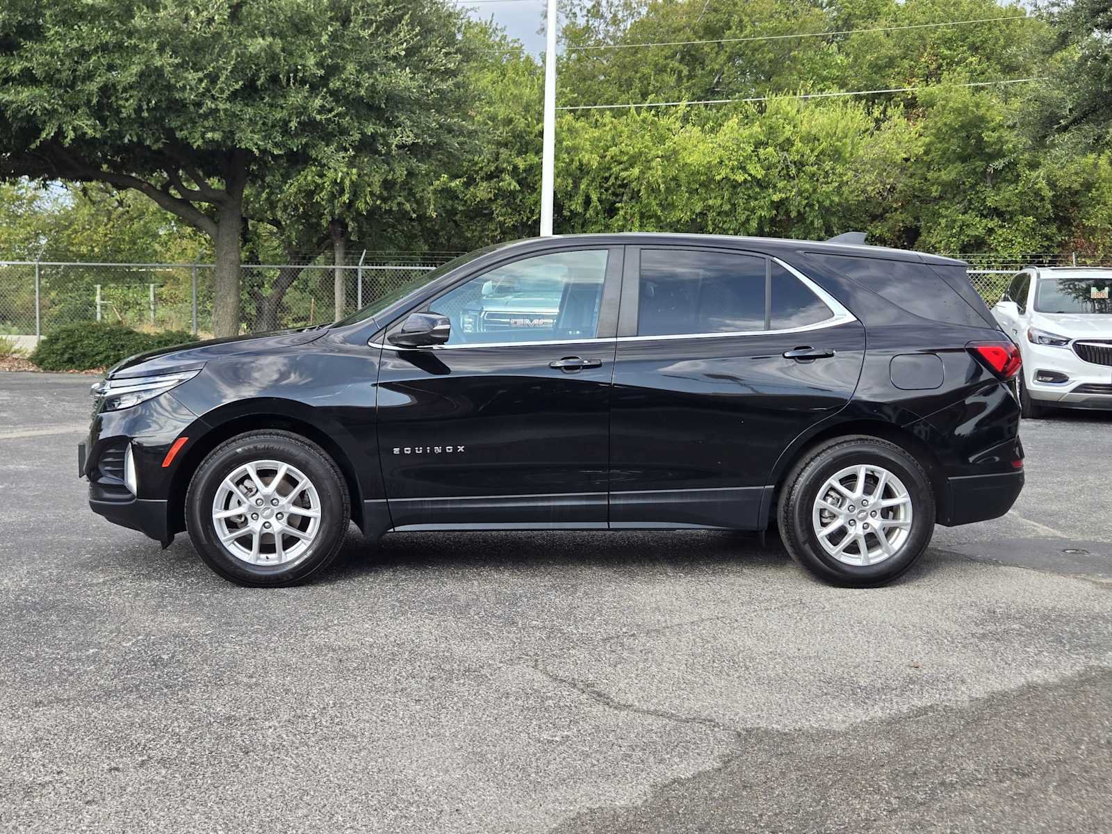 Certified 2023 Chevrolet Equinox LT FWD image 4