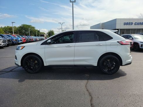 Certified 2022 Ford Edge ST w/ Equipment Group 401A AWD/4WD image 7