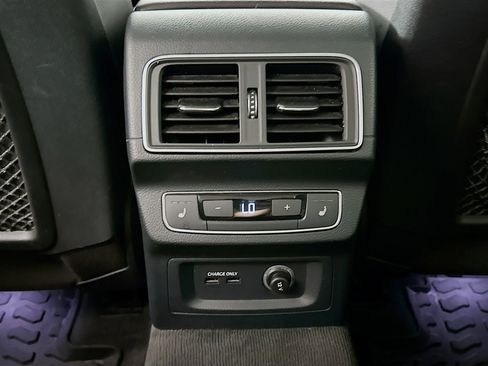 Used 2019 Audi Q5 2.0T Premium Plus w/ Premium Plus Package image 27