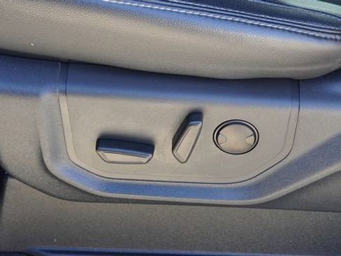 Used 2022 Ford F250 Lariat w/ Lariat Ultimate Package image 18