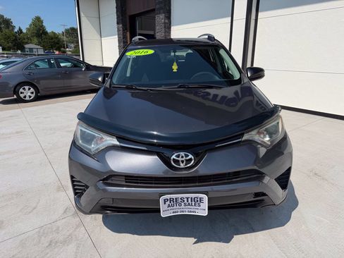 Used 2016 Toyota RAV4 LE FWD image 3