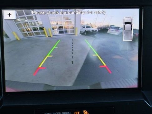 Used 2018 Ford F150 Lariat image 28