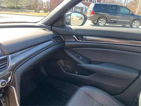 Used 2022 Honda Accord Sport image 22
